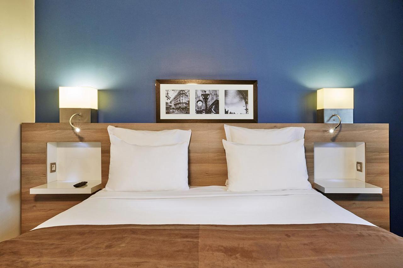 Radisson Hotel Paris לה בורז'ה מראה חיצוני תמונה