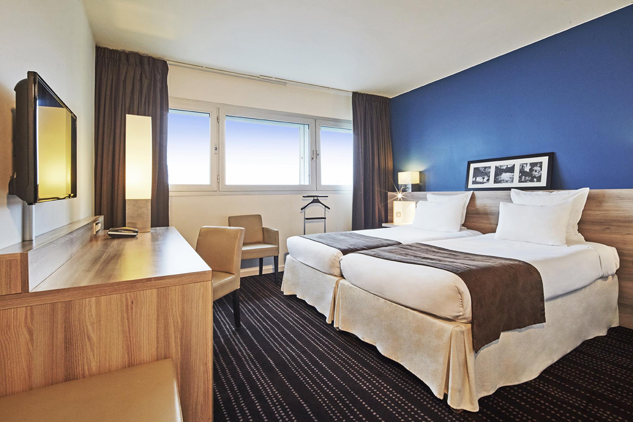 Radisson Hotel Paris לה בורז'ה מראה חיצוני תמונה