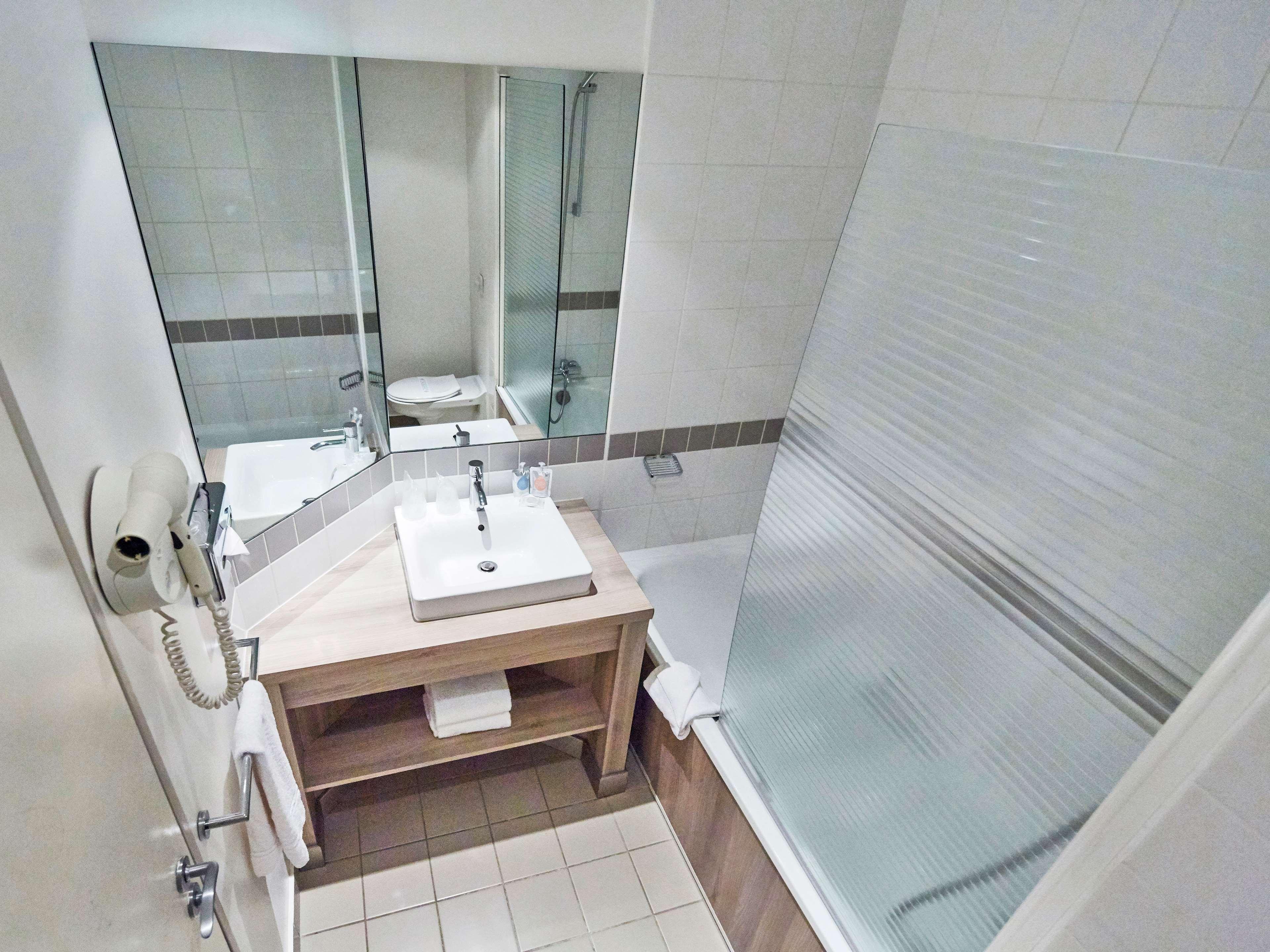 Radisson Hotel Paris לה בורז'ה מראה חיצוני תמונה