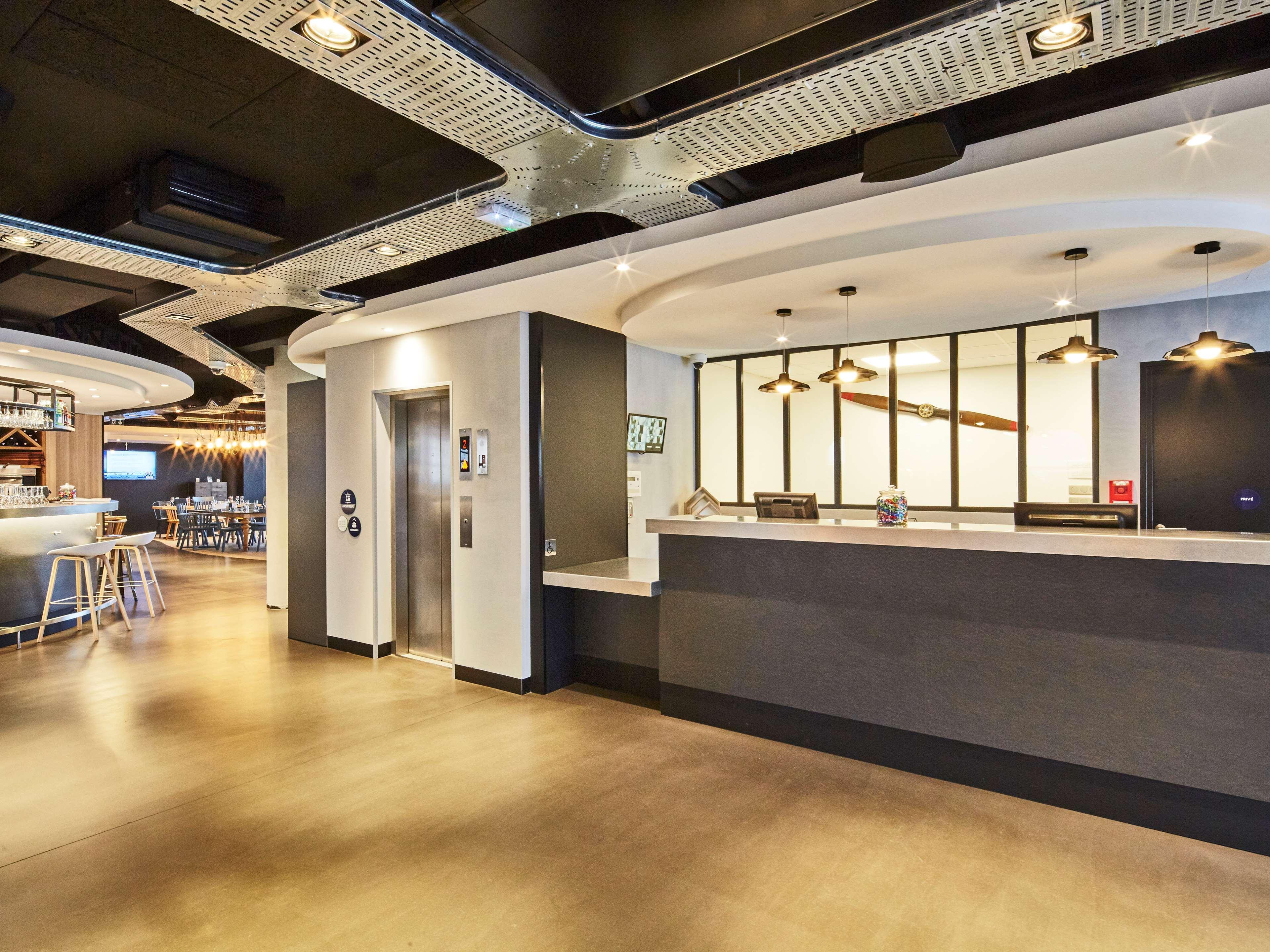 Radisson Hotel Paris לה בורז'ה מראה חיצוני תמונה
