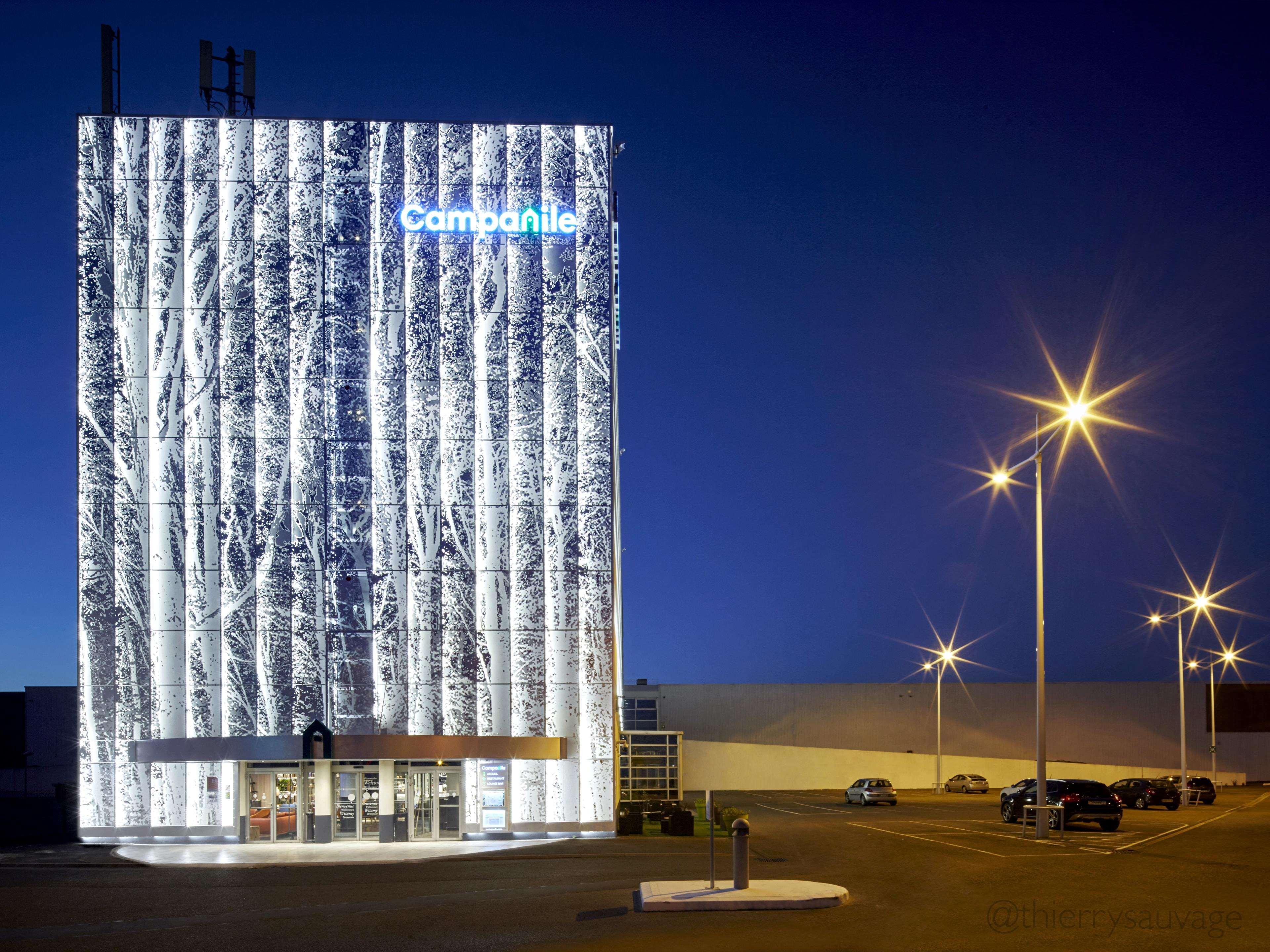 Radisson Hotel Paris לה בורז'ה מראה חיצוני תמונה