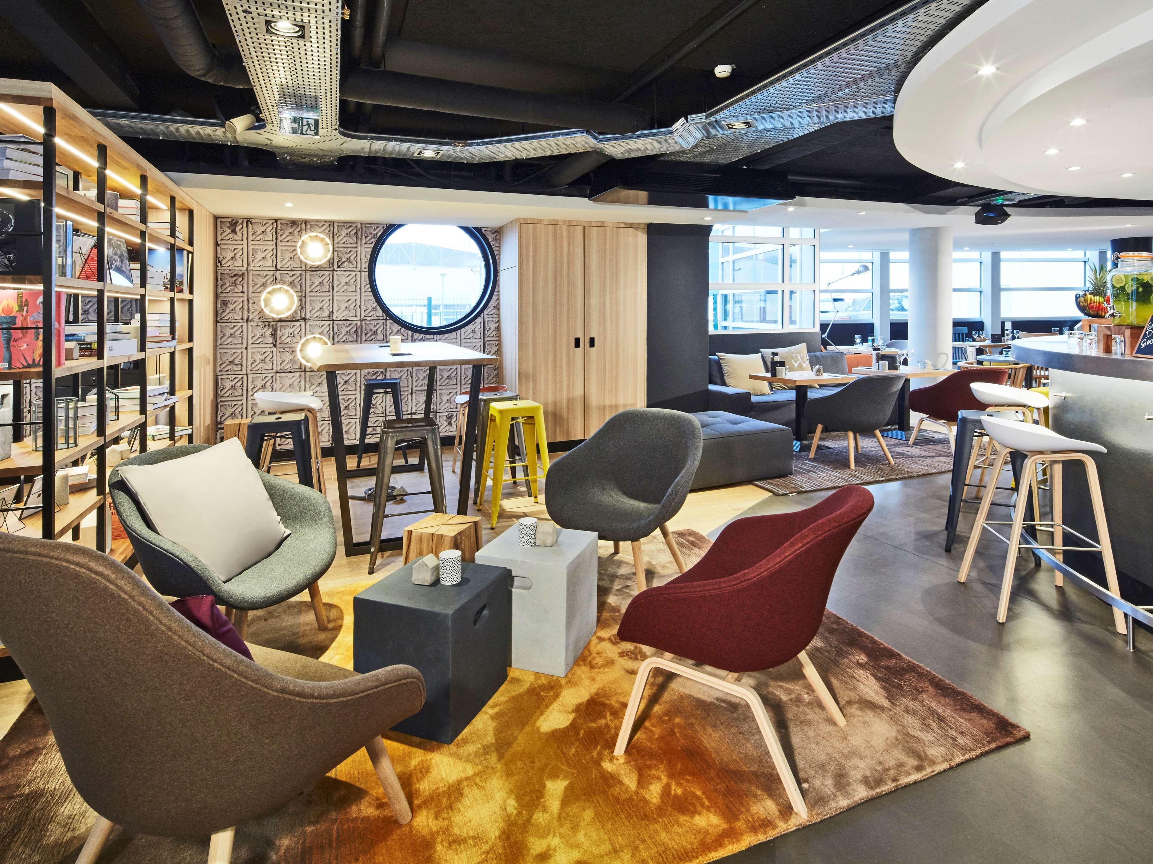 Radisson Hotel Paris לה בורז'ה מראה חיצוני תמונה