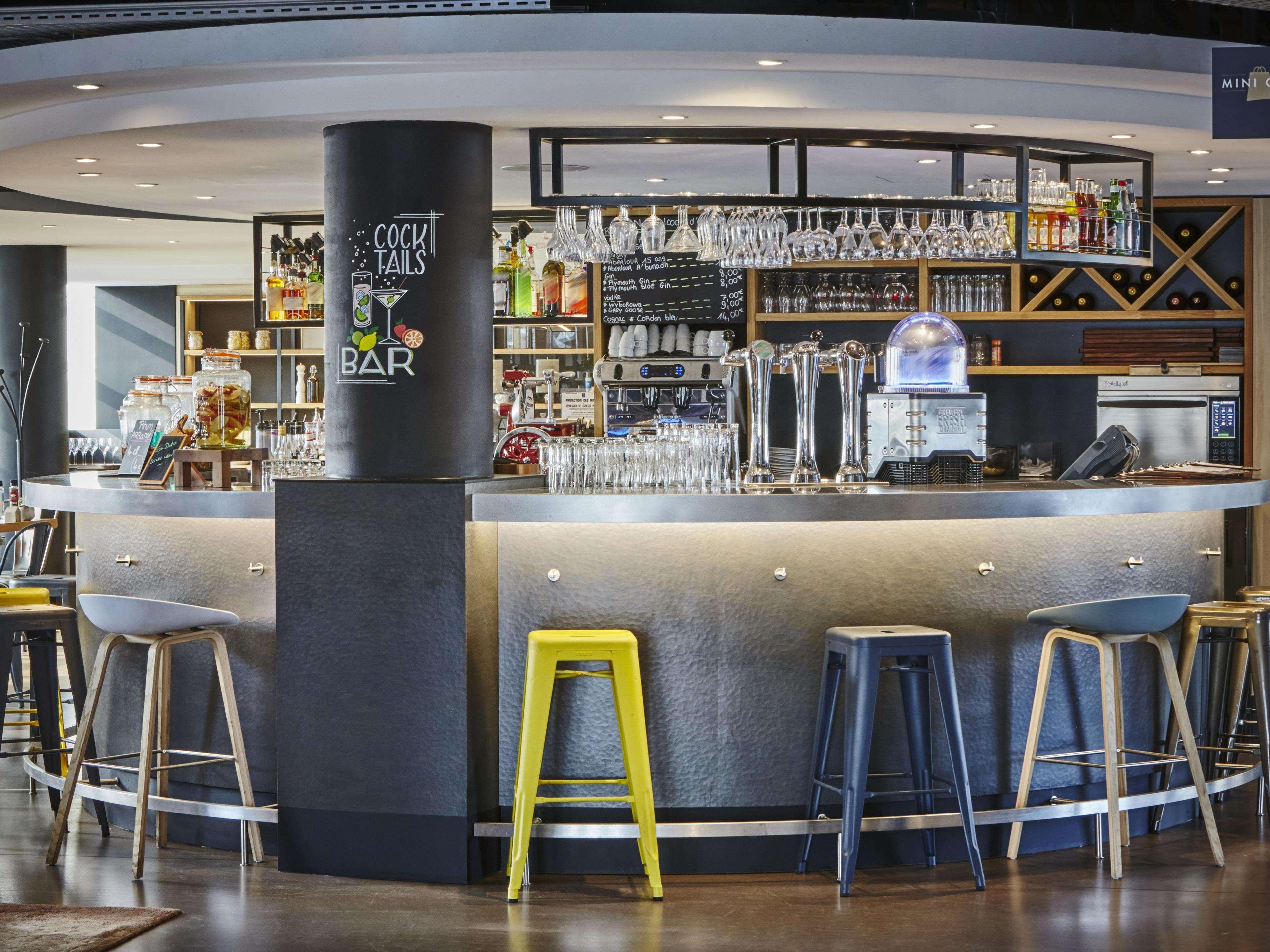 Radisson Hotel Paris לה בורז'ה מראה חיצוני תמונה