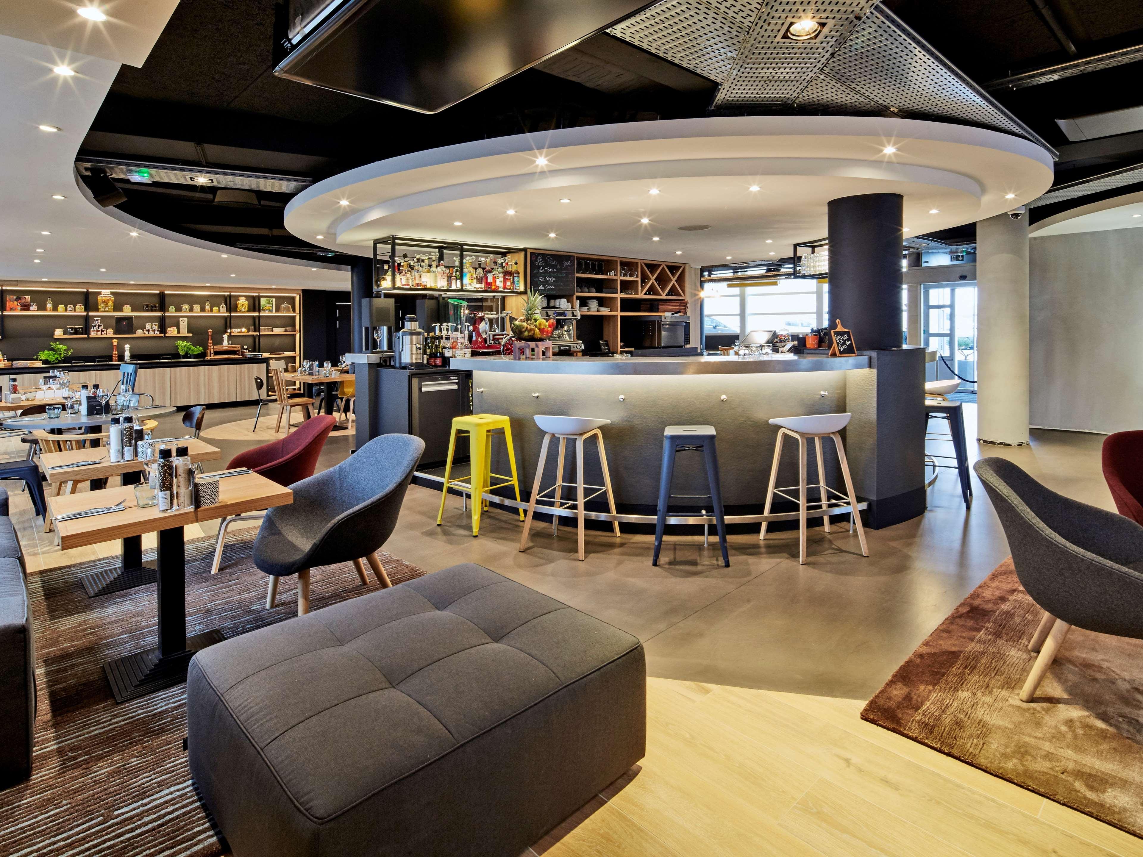 Radisson Hotel Paris לה בורז'ה מראה חיצוני תמונה