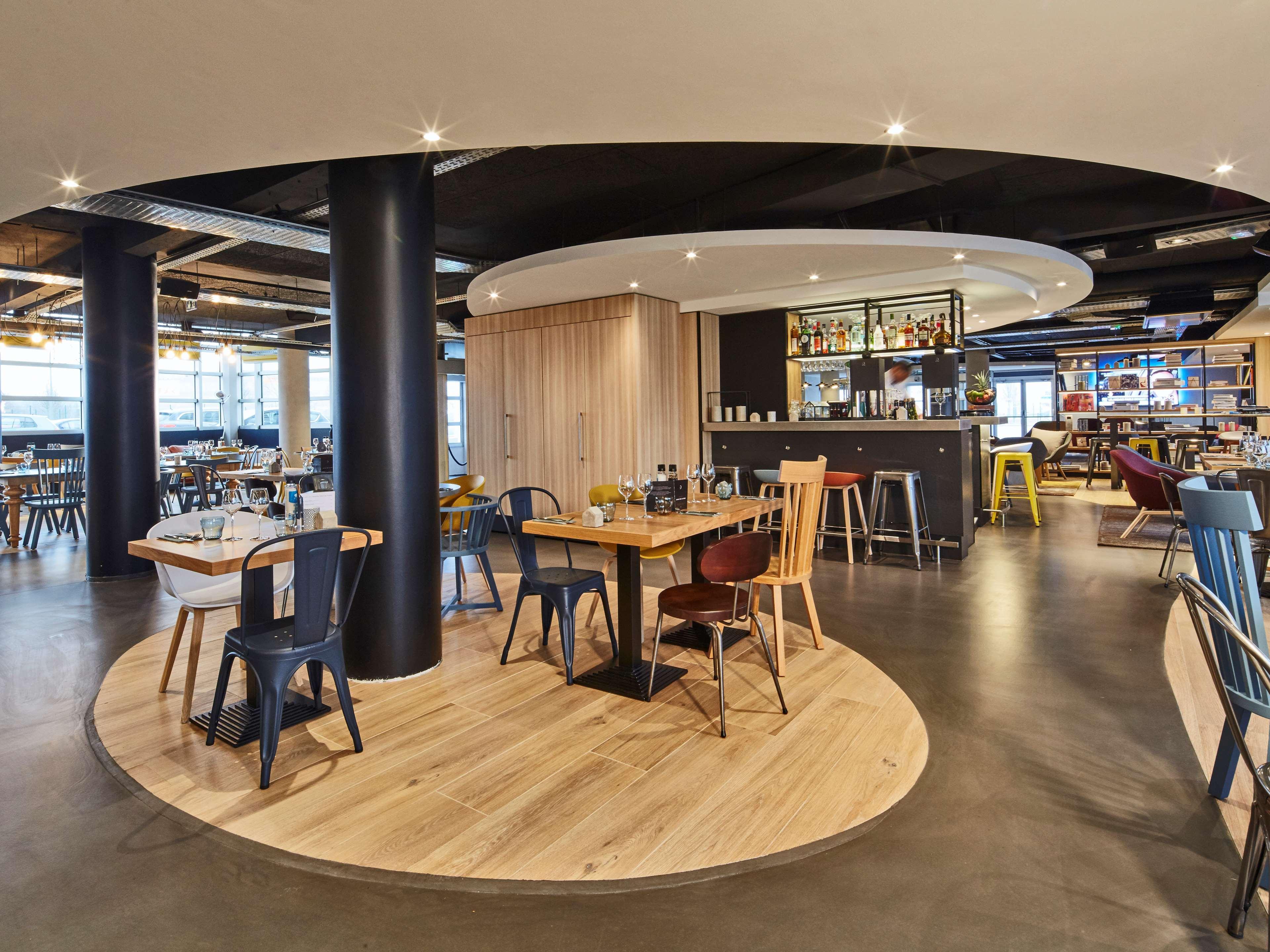 Radisson Hotel Paris לה בורז'ה מראה חיצוני תמונה